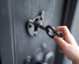 City Locksmith Store Brockton, MA 508-657-3113 City Locksmith Store Brockton, MA 508-657-3113 - 14-Unlock-Door